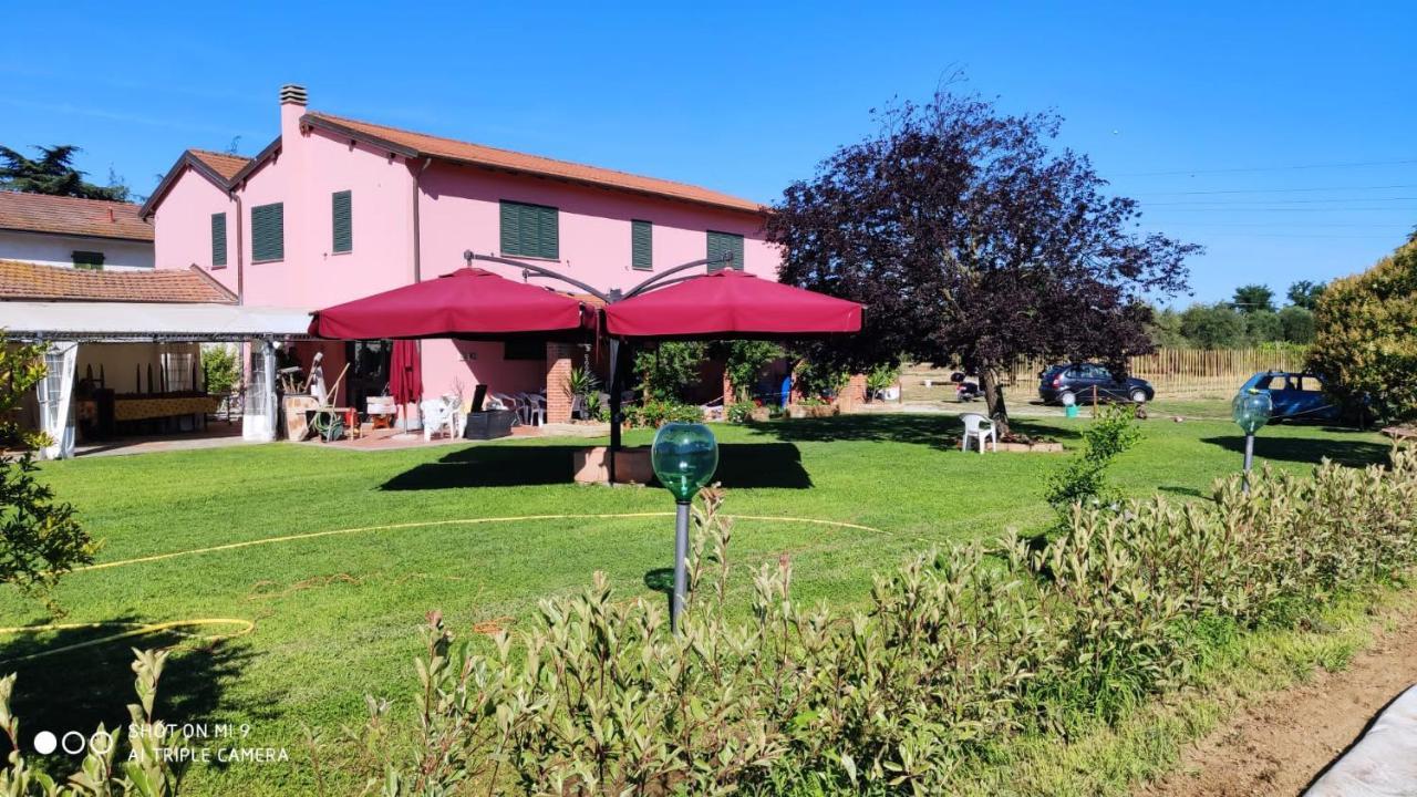 Agriturismo Calendiluna Luni Exterior foto